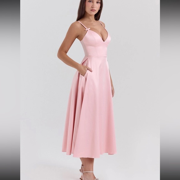 HOUSE OF CB 'Tiffany' Parisian Pink Satin A-Line Midi Dress/Size